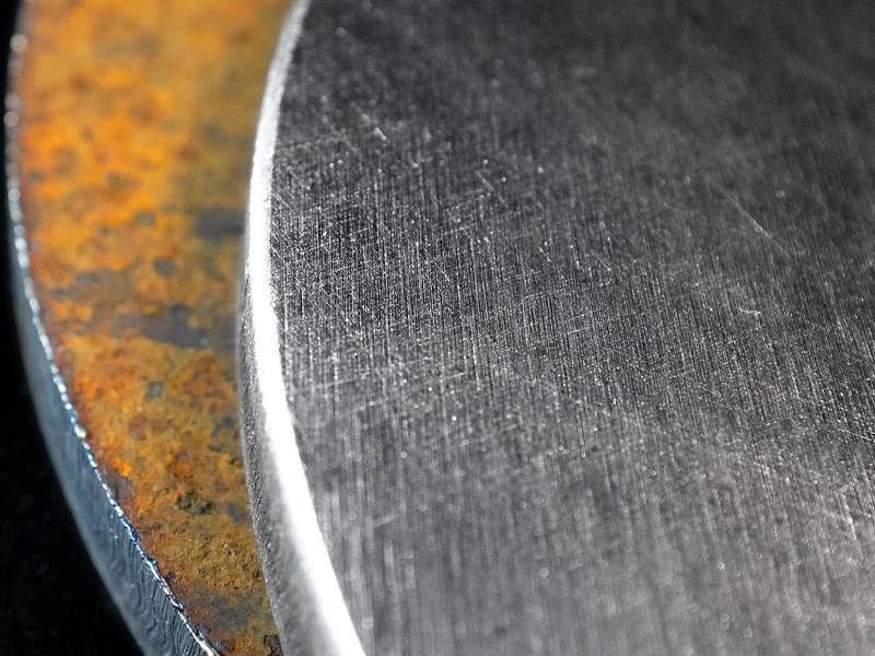 Mastering Carbon Steel Deburring: A Guide to Removing Heat Tint, Oxide, and Micro-Burrs