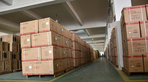 portable induction cooker warehouse.jpg