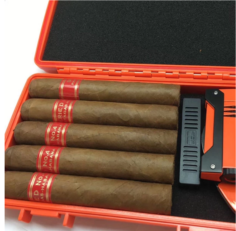 Espuma lisa de plástico a prueba de explosiones en el interior de la caja de puros personalizada de viaje para 5 cigarros04.png