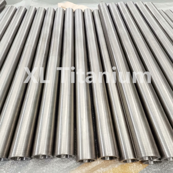 tc4 titanium thick walled pipes_02.jpg