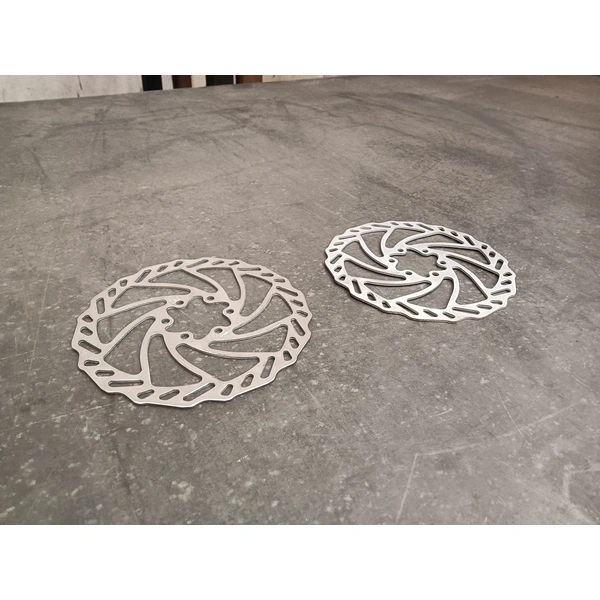 niveladora y aplanadora de metales | plancha de chapa - adv