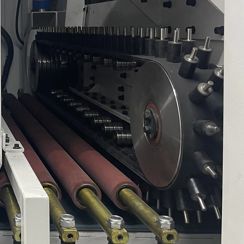 Entgratungsmaschine zur schweren Schlackenentfernung für plasma- und autogengeschnittene Teile