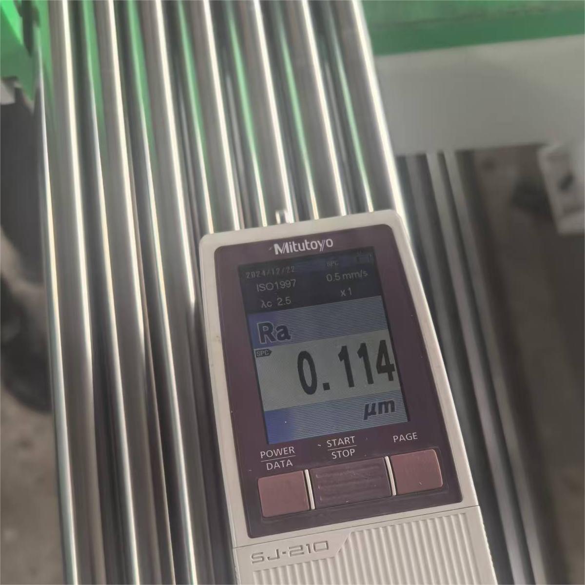 Centerless Grinding Machine for Pipe  Surface Roughness after Polishing