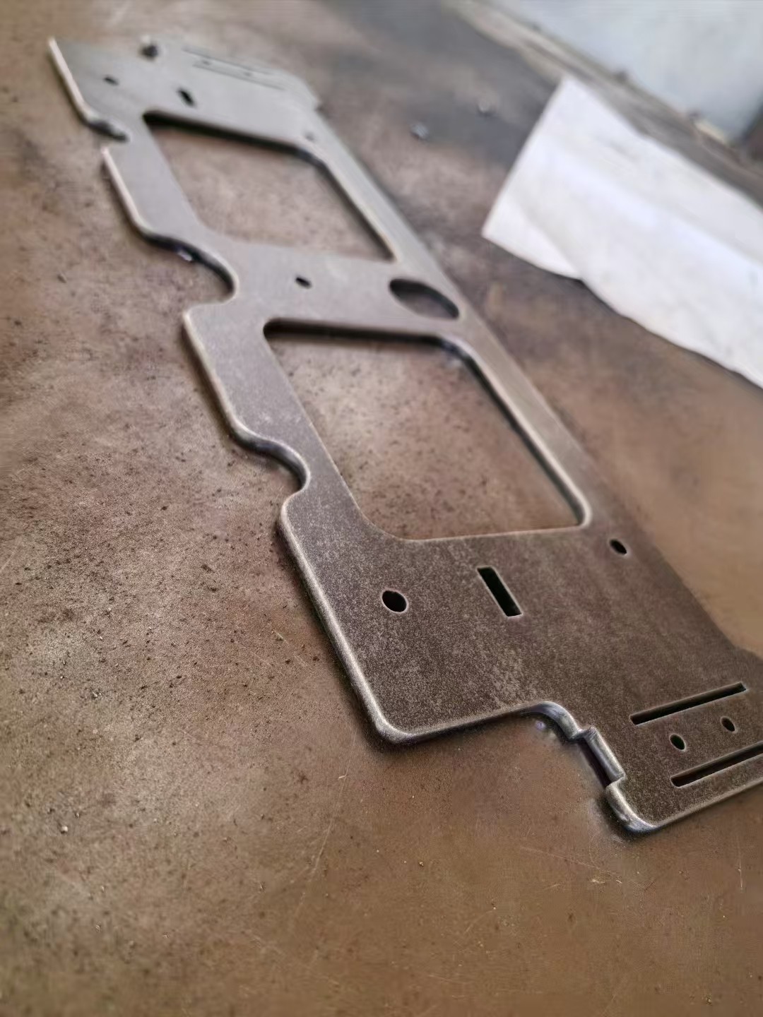 RW deburring machine deburr and edge rounding