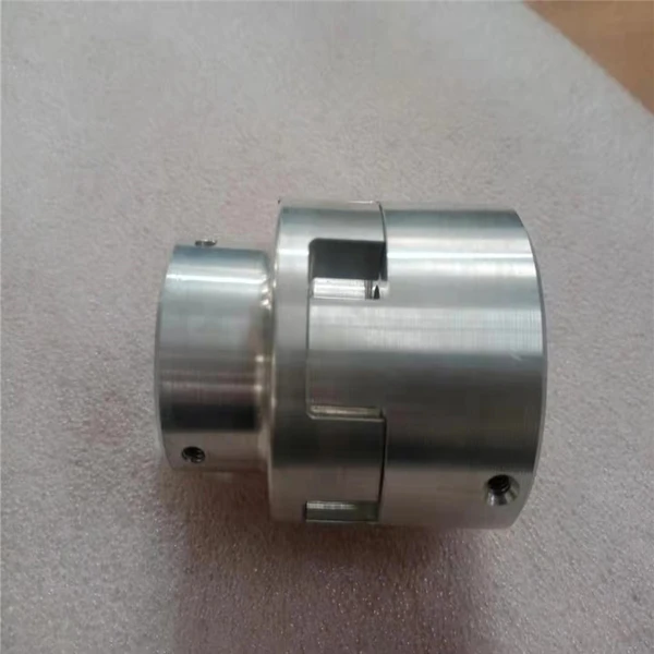 CNC Turning and Milling and Spline Process Aluminum Coupling 