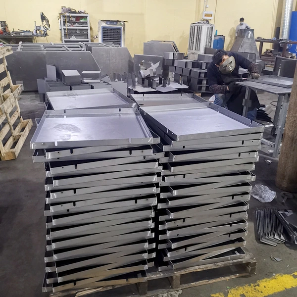 Sheet Metal Cover Housing Door Plate Fabrication 