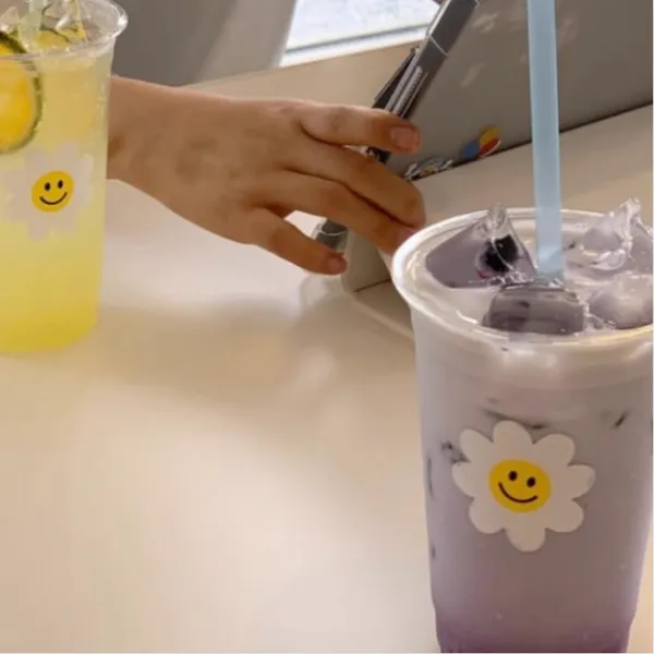 nhà máy Trung Quốc tùy chỉnh in logo cốc nhựa dùng một lần 20 oz