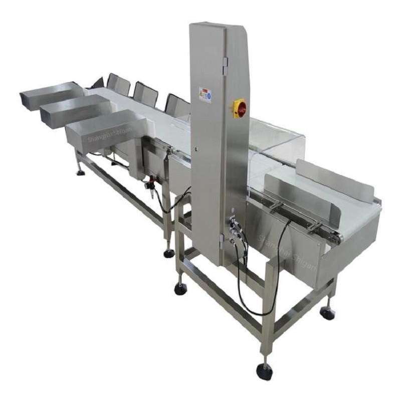 Multi-stage sorting checkweigher for food